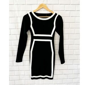 Black and white color block long sleeve sweater dress Size S/M